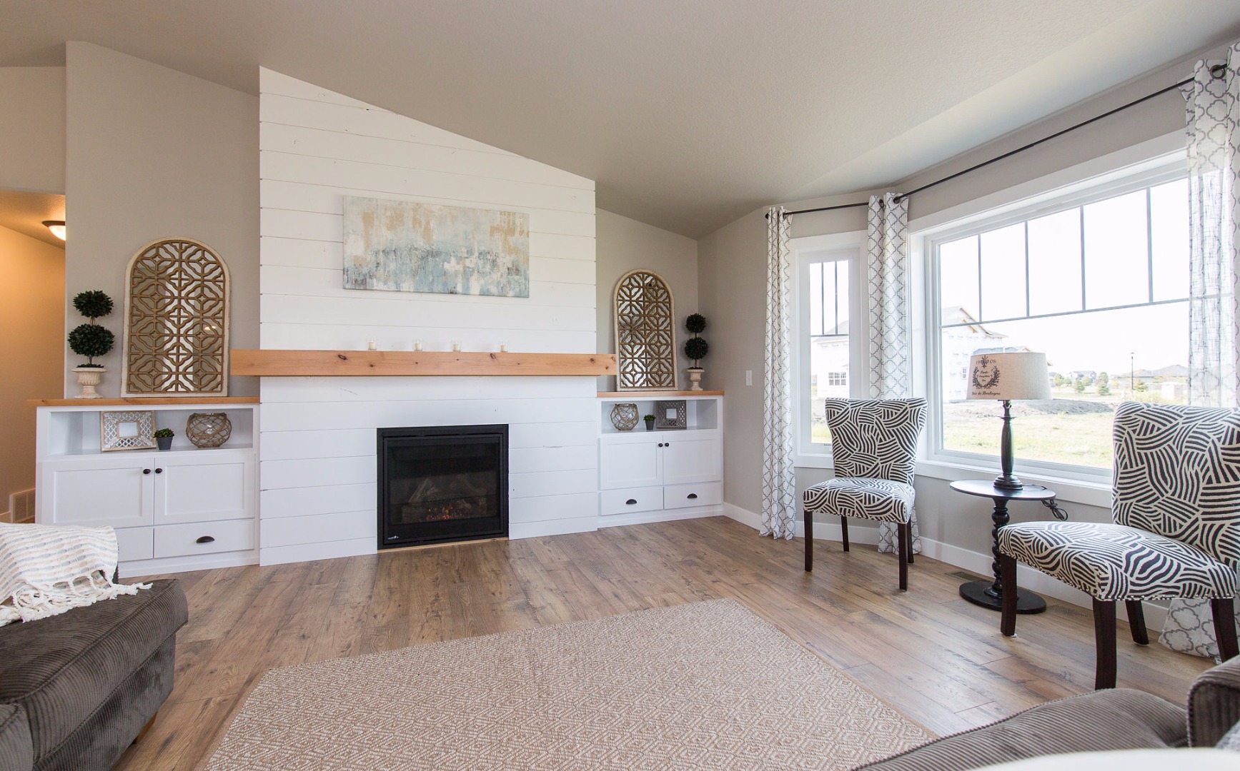 13-shiplap-fireplace.jpg